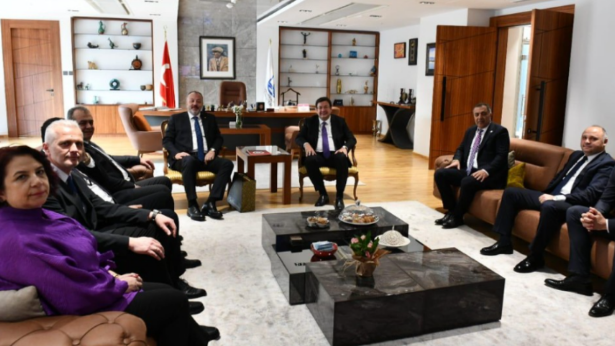 ÇTSO’dan Çanakkale Belediye Başkanı Erkek’e hayırlı olsun ziyareti